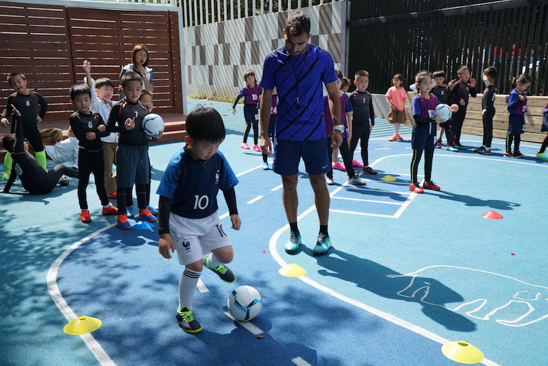 外教足球课04112.jpg